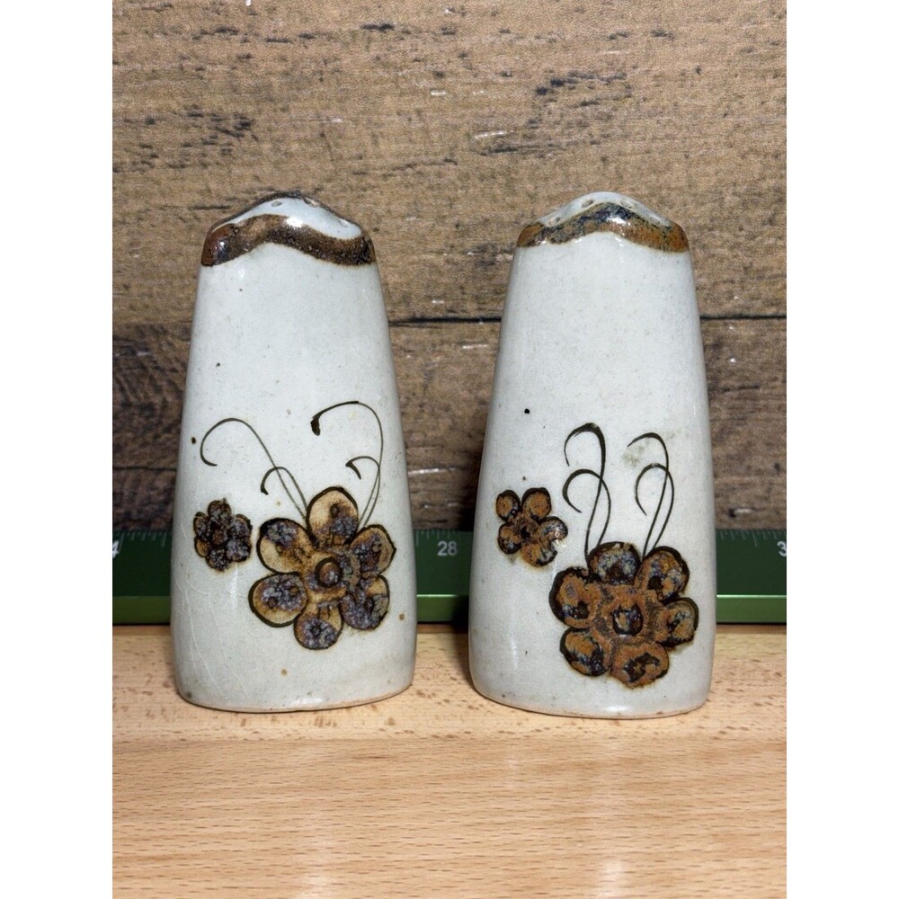 VTG Ken Edwards Tonala Mexican Pottery Salt Pepper Shakers Brown Floral EUC